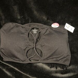 NWT
Strapless padded bra